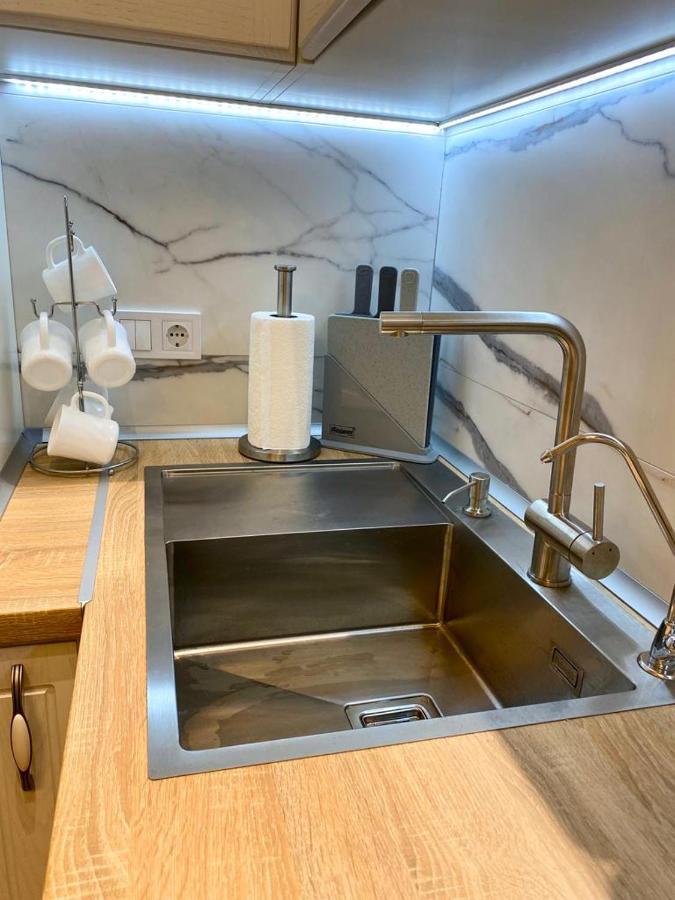 Grand De Luxe Residence Λβιβ Εξωτερικό φωτογραφία